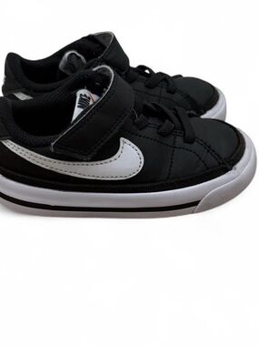 Nike black toddler Court Legacy shoes